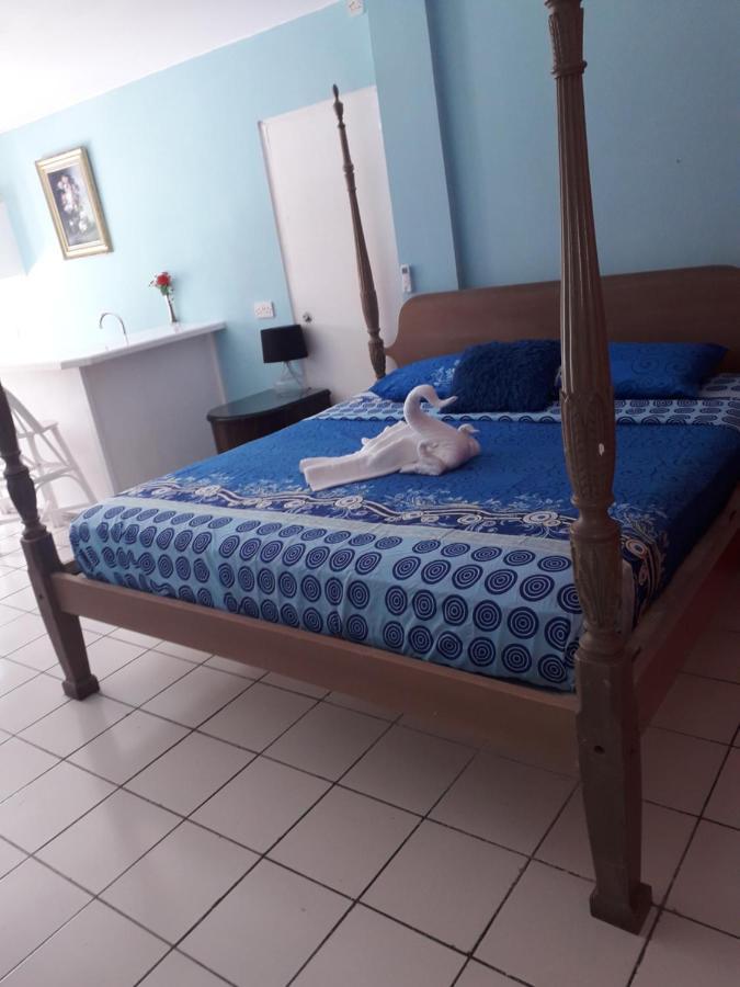 גרוס איילט Bay Heights B&B מראה חיצוני תמונה