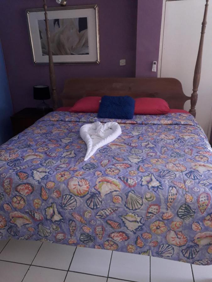 גרוס איילט Bay Heights B&B מראה חיצוני תמונה